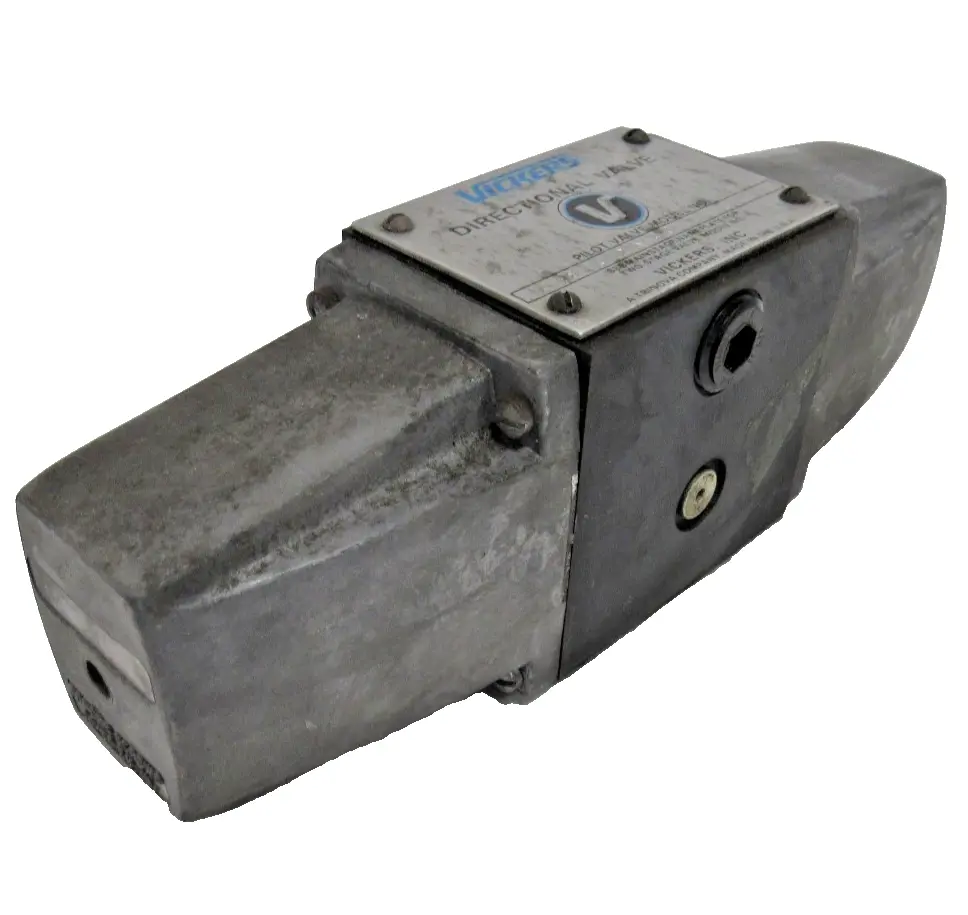 USED VICKERS DG 4S4 012N 50 DIRECTIONAL VALVE DG4S4012N50