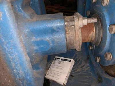 22" Morris Pump Back Pull Out