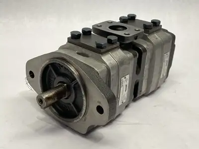 1PF2GG3-10/010RE47MU2, 1PF2GC3-10/013RF47MK0, 00565810 | Rexroth 1PF2GG3-10/010RE47MU2 Hydraulic Pump 1PF2GC3-10/013RF47MK0 00565810 - Used