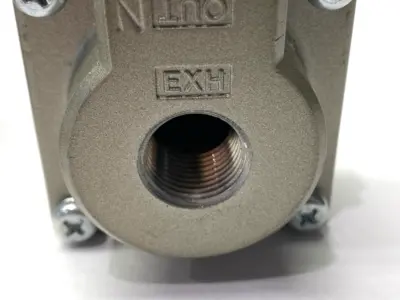 USED SMC PNEUMATIC QUICK EXHAUST VALVE 3/8" NPT LOT OF 2