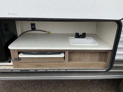 Used 2021 FOREST RIVER PRIME TIME AVENGER Campers, Caravans, Motorhomes Michigan US | Miedema Asset Management Group #1322411