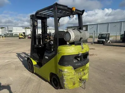 Used 2021 CLARK S25CL Misc Forklifts Illinois US | Somerset Equipment Sales #1542964