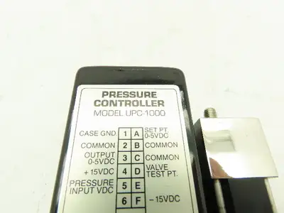 Unit Instruments UPC-1000 Pressure Controller Gas N2 225 sccm 500 PSI Card Edge