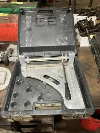 Used _UNKNOWN_ _UNKNOWN_ Sheet Metal Shears Ohio US | Myron Bowling Auctioneers Inc #1504326