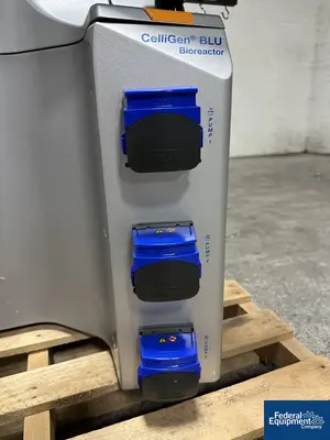 USED New Brunswick Eppendorf New Brunswick CelliGen BLU Bioreactor