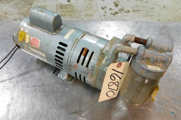 Used GAST 0823-101Q-G583X Vacuum Pumps New Jersey US | Champion Trading Corporation #424434