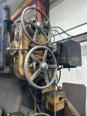 USED WEBSTER BENNETT, MADE IN ENGLAND DH 48