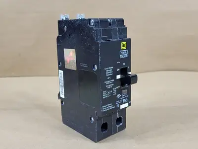 NEW SQUARE D EDB26100