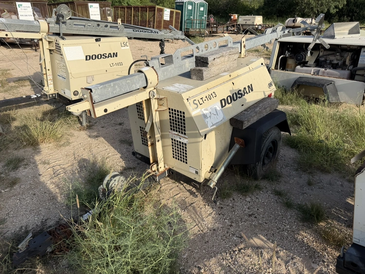 Used _UNKNOWN_ _UNKNOWN_ Portable Generators Texas US | Miedema Asset Management Group #1312395