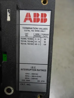 ABB UXAB 727131 R 103 Circuit Breaker 20 Amps 480VAC Used