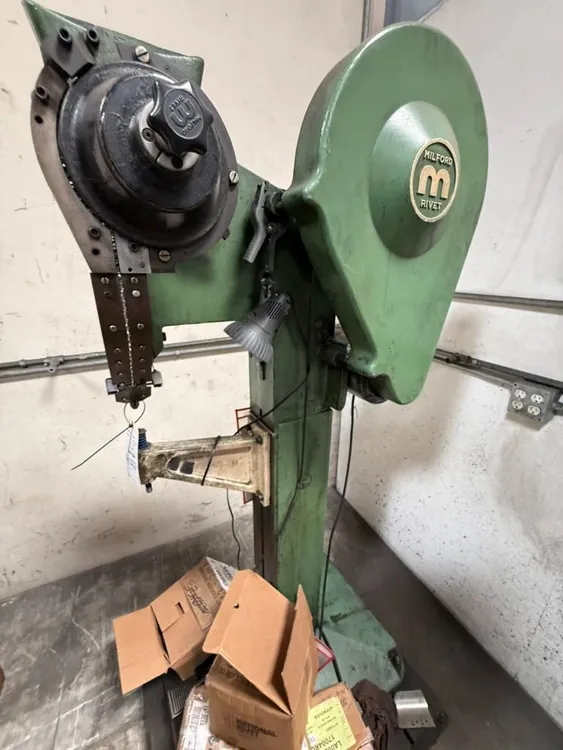 Used MILFORD 305 REV-1 Riveters California US | Heavy Wall Consulting #1385436