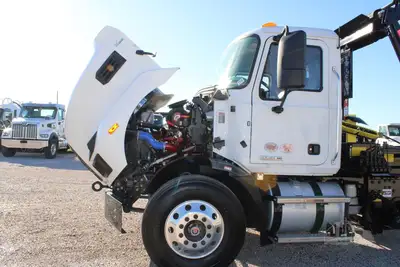 New | in-Stock 2027 MACK MD7 Rolloff Trucks Texas US | Roll Off Truck World #1491883