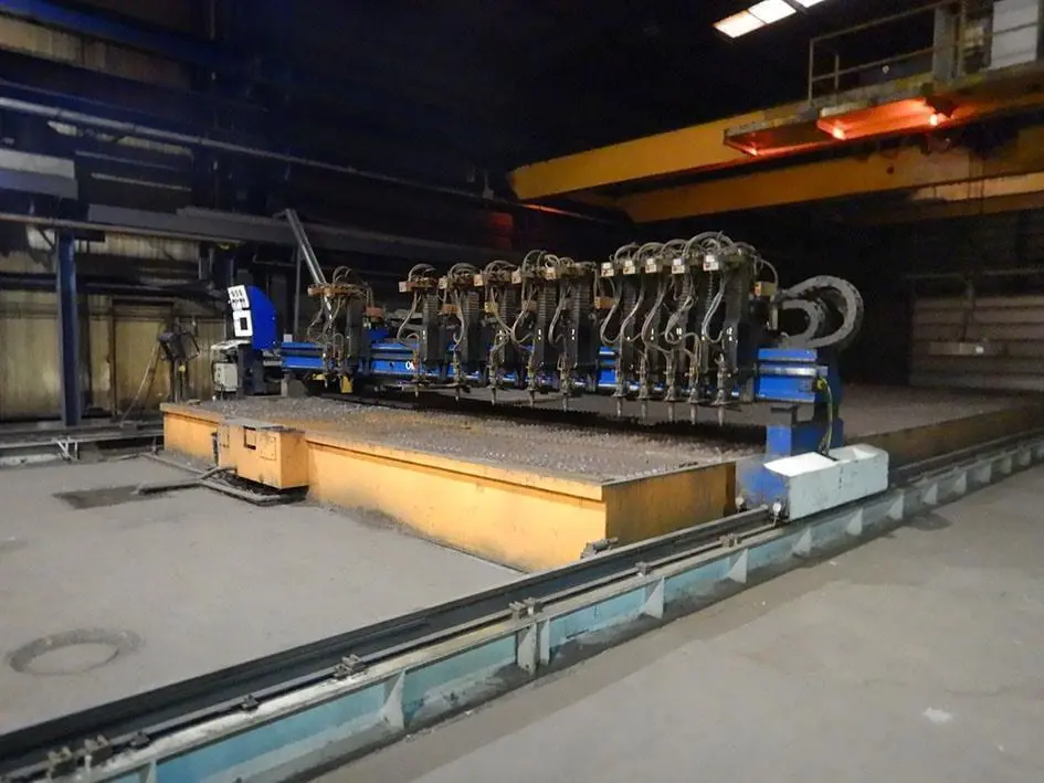 USED MESSER GRIESHEIM 16 000 X 8100 MM