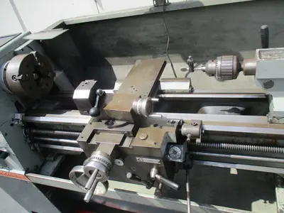 15" x 50" Clausing Colchester, Lathe, In/Mm, 2000 RPM, 9.5" swing over cross slide, 2000 RPM, 7.5 HP