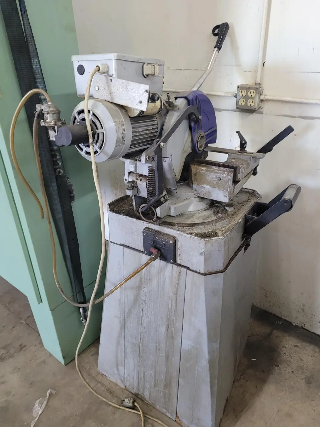 Used 2000 Dake Corporation 3151PH Circular Cold Saws Oregon US | MD Equipment Services LLC #1486102