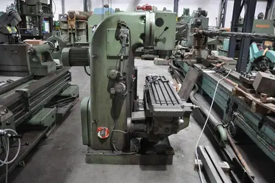 USED TOS FA3AV X: 890 - Y: 275 - Z: 400MM
