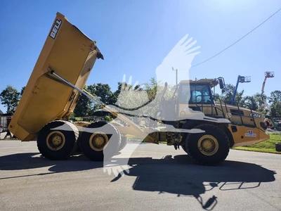 USED 2017 BELL B30E
