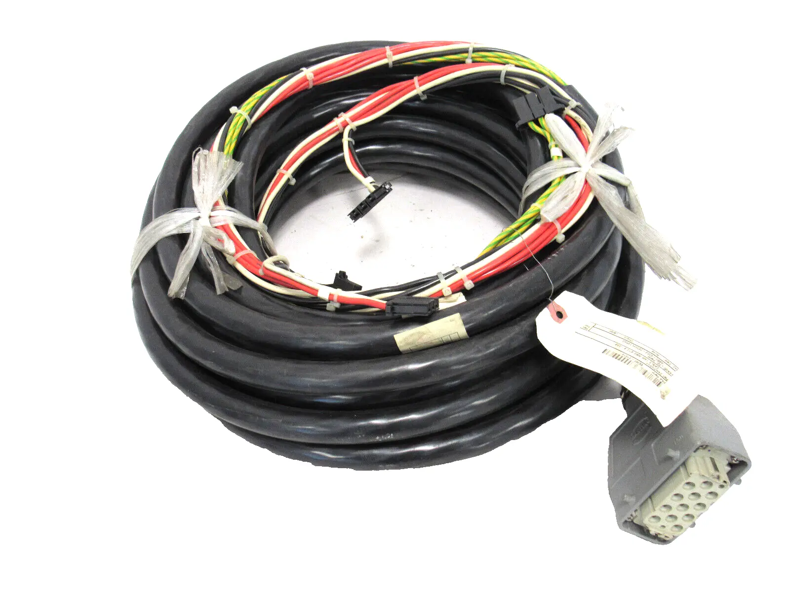 NEW FANUC A660-4003-T676 POWER CABLE A660-4003-T676#L14R63 14M XGMF-11914