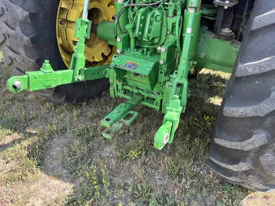USED 2014 JOHN DEERE 6150R