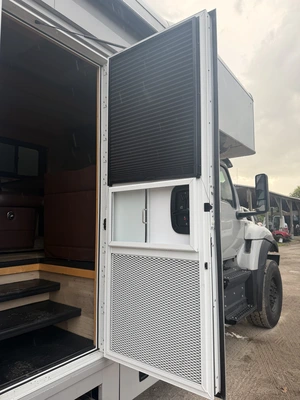 Used 2021 INTERNATIONAL SHOWHAULER CUSTOM 4X4 Campers, Caravans, Motorhomes Michigan US | Miedema Asset Management Group #1580270