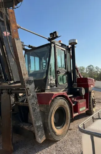 Used 2018 TAYLOR X280S Internal Combustion Forklifts: Pneumatic Tire Pennsylvania US | National Lift Equipment #1382212