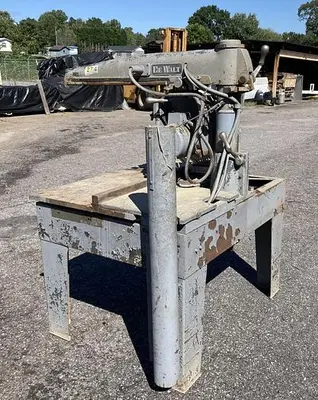 USED DEWALT GE RADIAL-ARM SAW