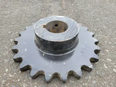 Roller Chain Sprocket H160B23312, Size 160, 23 Teeth