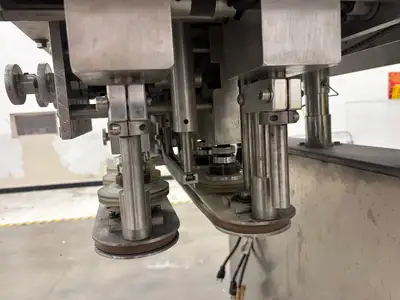 USED SUREKAP SK6000 CAPPER AND ELEVATOR