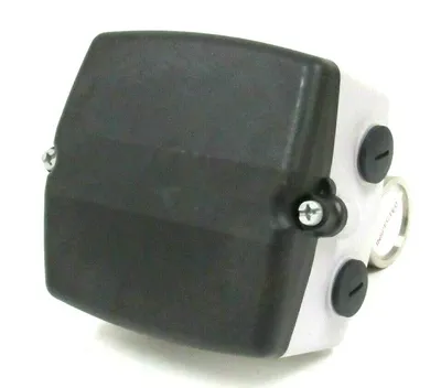 NEW SIEMENS 7ME61101VA202AA2 SITRANS F M MAG 1100 SENSOR FMMAG1100