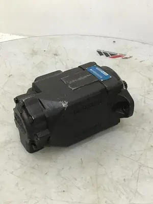 USED DENISON HYDRAULICS T6DC 035 014 3R03 B1 P31