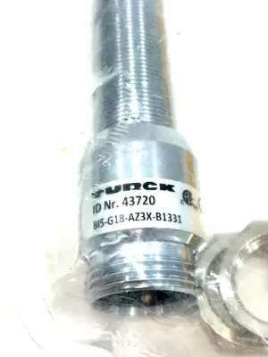 NEW TURCK BI5-G18-AZ3X-B1331 50MM SENSOR 4372000 BI5G18AZ3XB1331 T4372000
