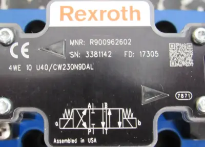 NEW REXROTH R900962602 VALVE 4WE-10-U40/CW230N9DAL