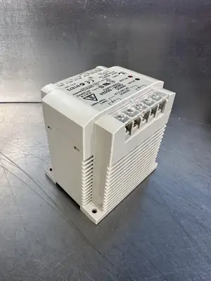 USED Omron S82K-05024