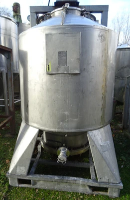1,000L Nimix S/S Enclosed Mixing Tank