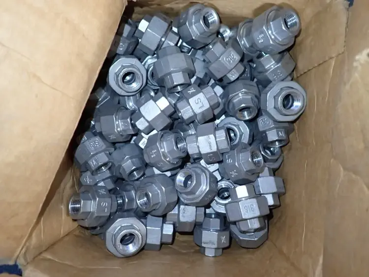 Used _UNKNOWN_ 316 Valves/Fittings Ohio US | HGR 24 #752214