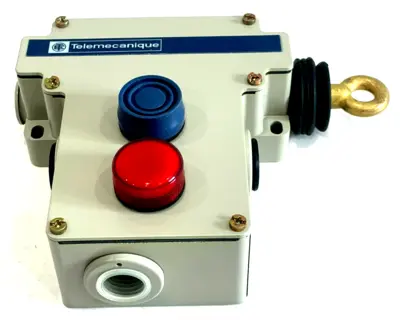 NEW TELEMECANIQUE XY2CE1A296H7 CABLE PULL SWITCH