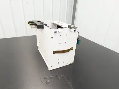 Siemens 32-89258 Combination Bucket Breaker MCC Starter Fused 600VAC 10HP 3Ph