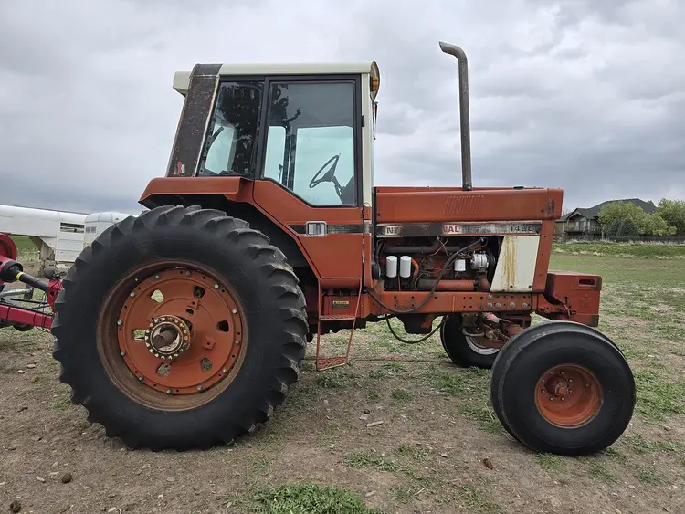 Used 1977 INTERNATIONAL 1486 Tractor Loaders Idaho US | Berry Machinery #973677