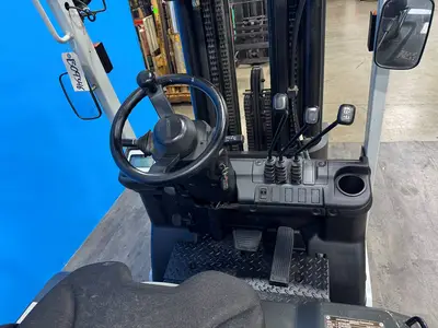 Used 2019 UNICARRIERS BX50 4-Wheel Sit down Electric Counterbalance Forklifts Minnesota US | Birnstengel Equipment #1554075