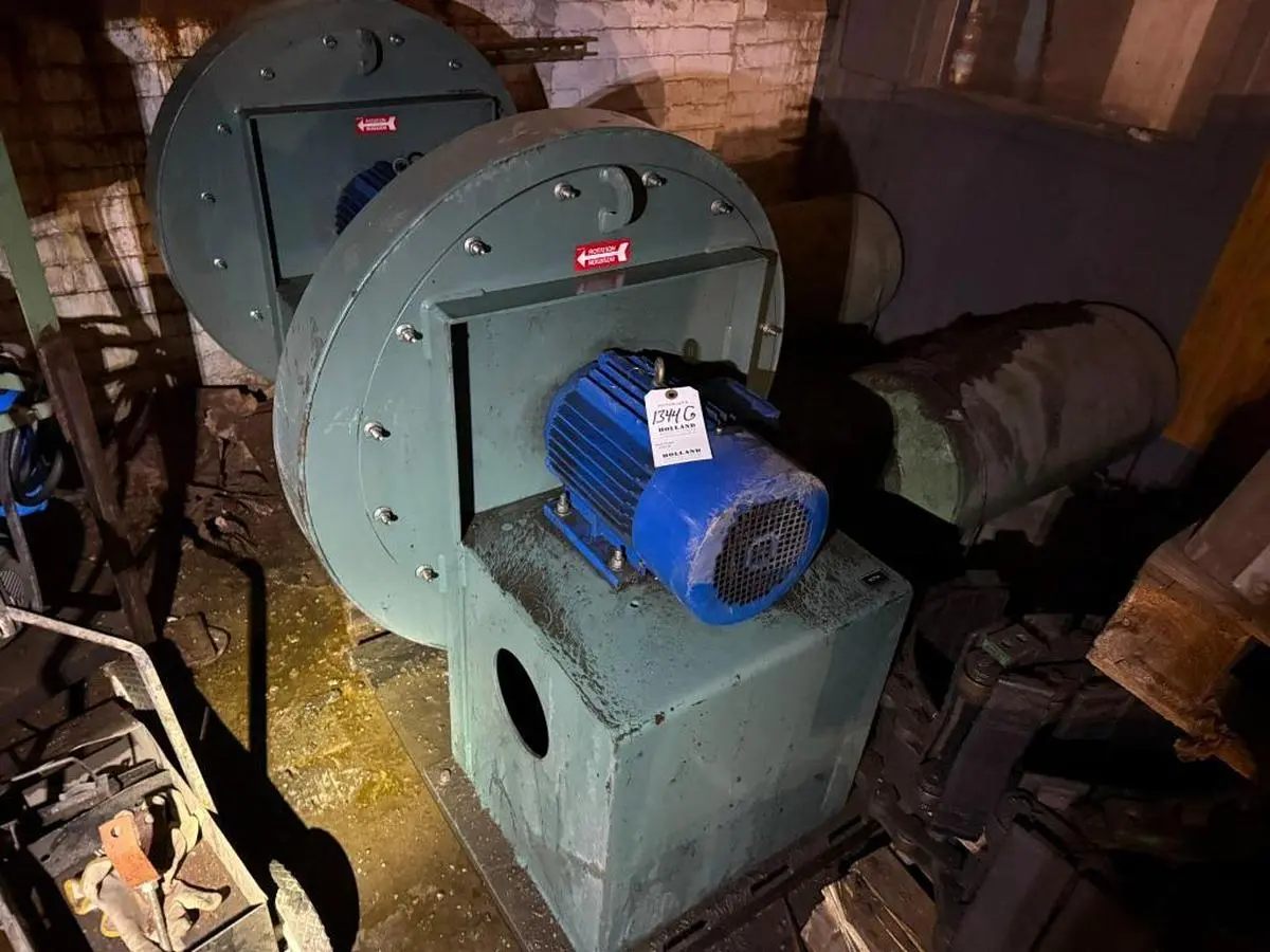 (2) BLOWERS WITH MOTORS