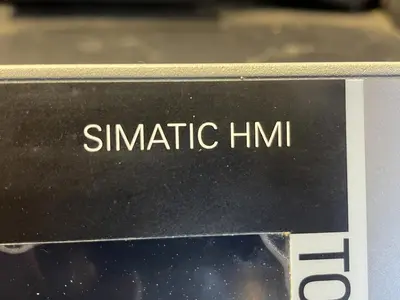 USED SIEMENS 6AV2124-0JC01-0AX0