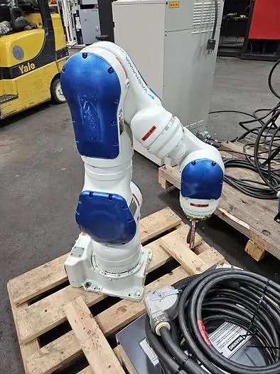 Used 2014 YASKAWA MOTOMAN SIA20F Robots Ohio US | Six Axis Solutions #397780