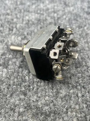 Used Eaton 7662K7 Relays & Switches California US | Davliegogo LLC #1705482