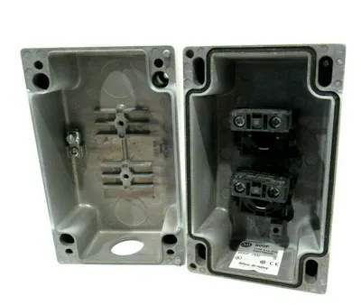NEW ALLEN BRADLEY 800F-2MP PUSHBUTTON ENCLOSURE SER.A 800F2MP