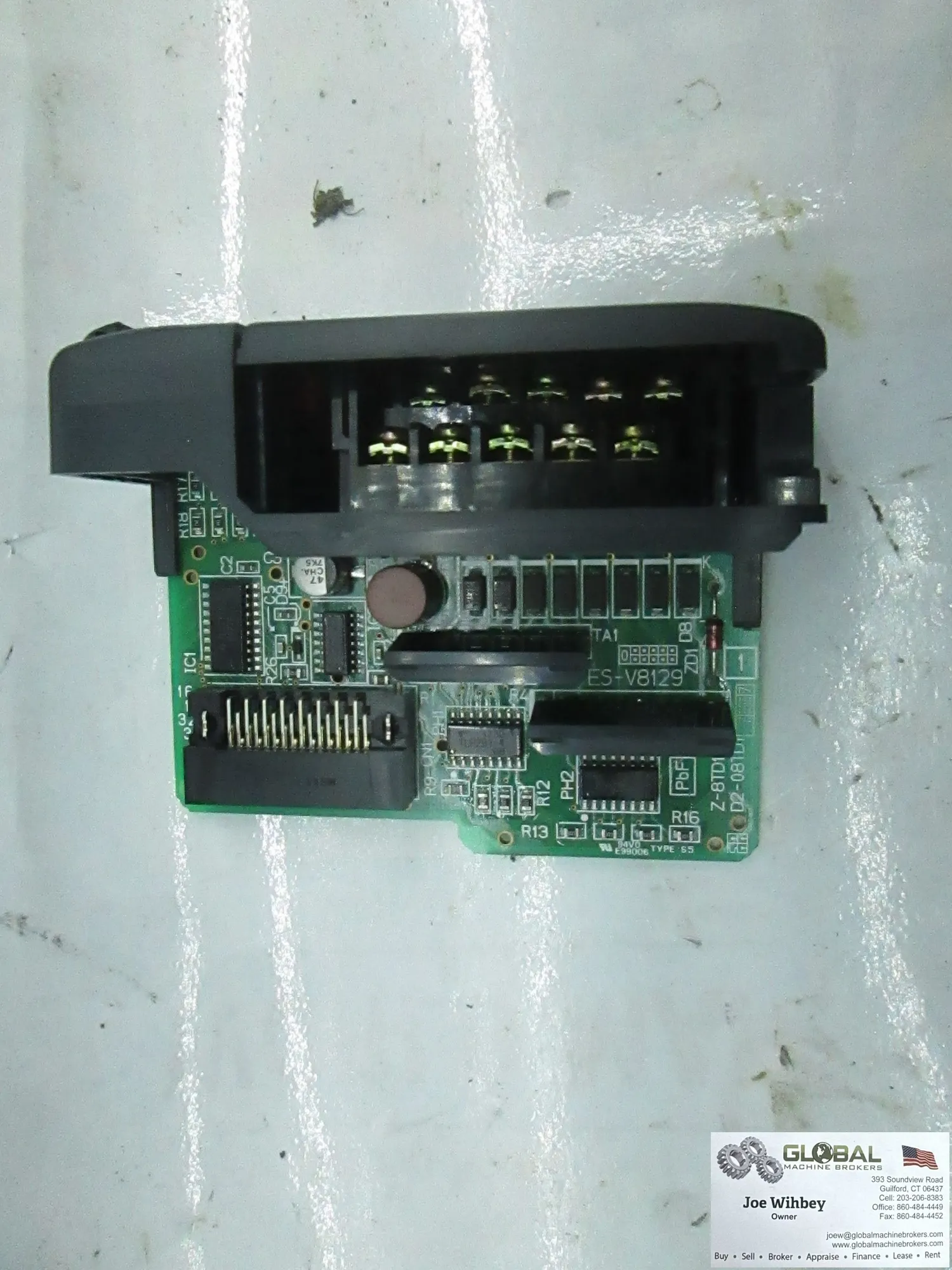 AUTOMATION DIRECT D2-08TD1 Discrete Output Module- 8-pt Direct Logic