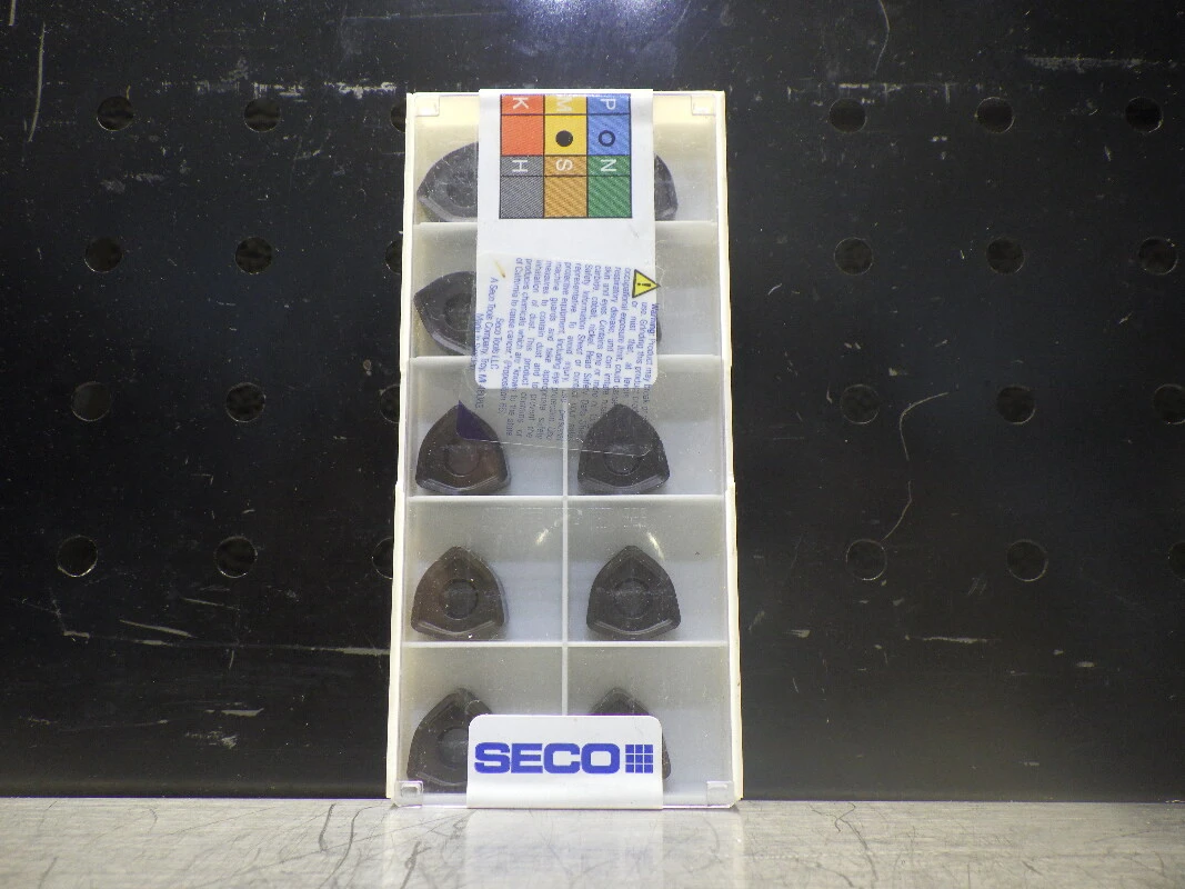 SECO Carbide Inserts QTY10 218.21-230TR-06-ME13 MM4500 (LOC1279B)