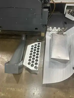 2014 HAAS VF-8/40 Machining Centers, Vertical | Machnet (15)