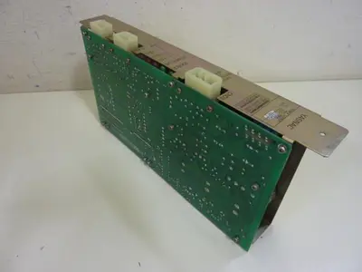 USED YASNAC V7Y 10343