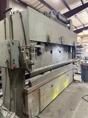 USED 1983 DE LAURICE 17510