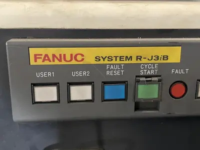 Used 2004 FANUC ARCMATE 120IB Robots Michigan US | RAB Industries, Inc. #184042